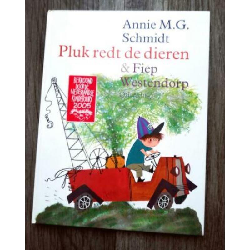 Pluk redt de dieren. Annie M.G.Schmidt. Zie omschrijving.