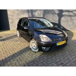 Ford Fiesta 2.0-16V ST 150PK AIRCO NL-AUTO (bj 2005)