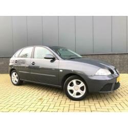 SEAT Ibiza 1.4-16V Trendstyle AIRCO!