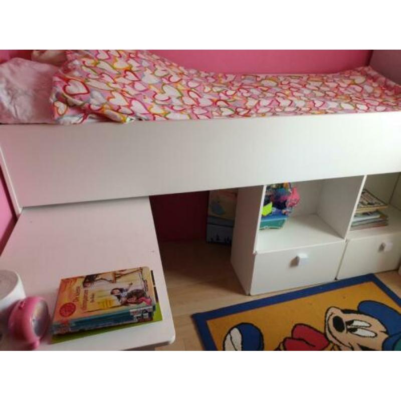 Halfhoog kinderbed