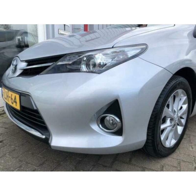 Toyota Auris Touring Sports 1.8 Hybrid Lease Navi/PanoDak