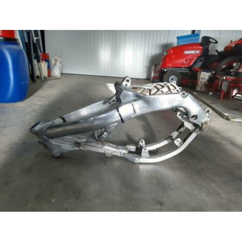 Honda crf frame derbi brommercross frame