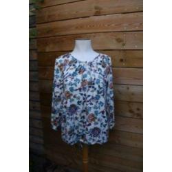 Blouse creme/blauw K- Design mt XL