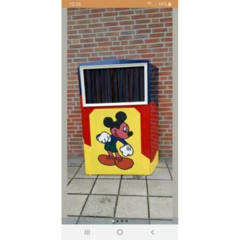 Poppenkast met Disney figuren