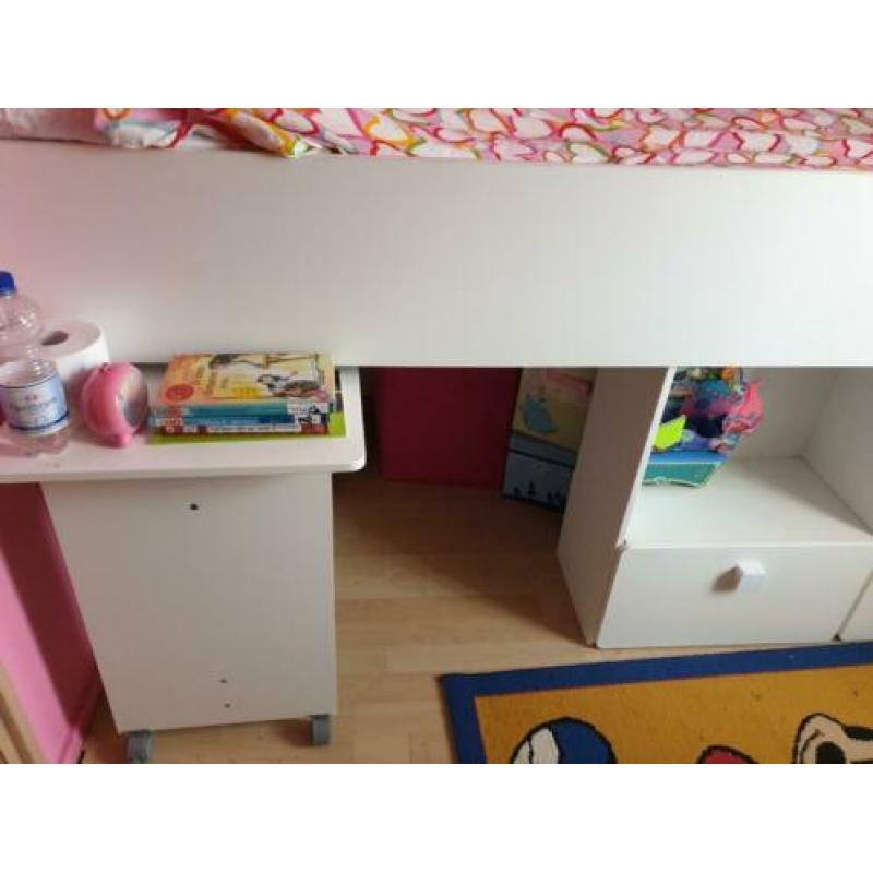 Halfhoog kinderbed