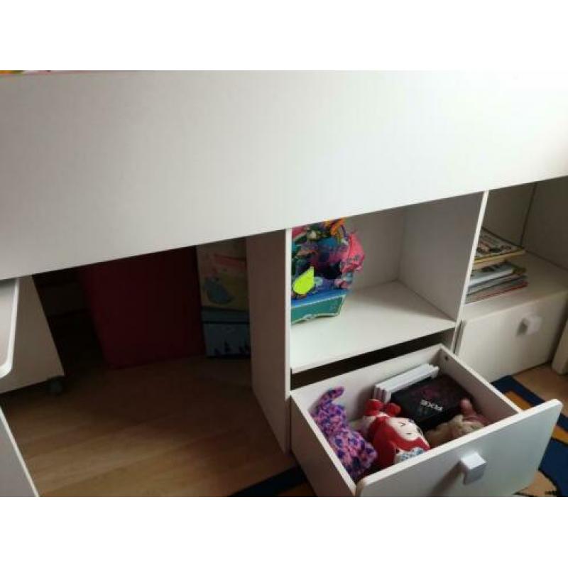 Halfhoog kinderbed