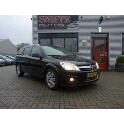 Opel Astra Wagon 1.6 Cosmo -VOLLEDER-CLIMA-NAVI-1STE EIGENAA