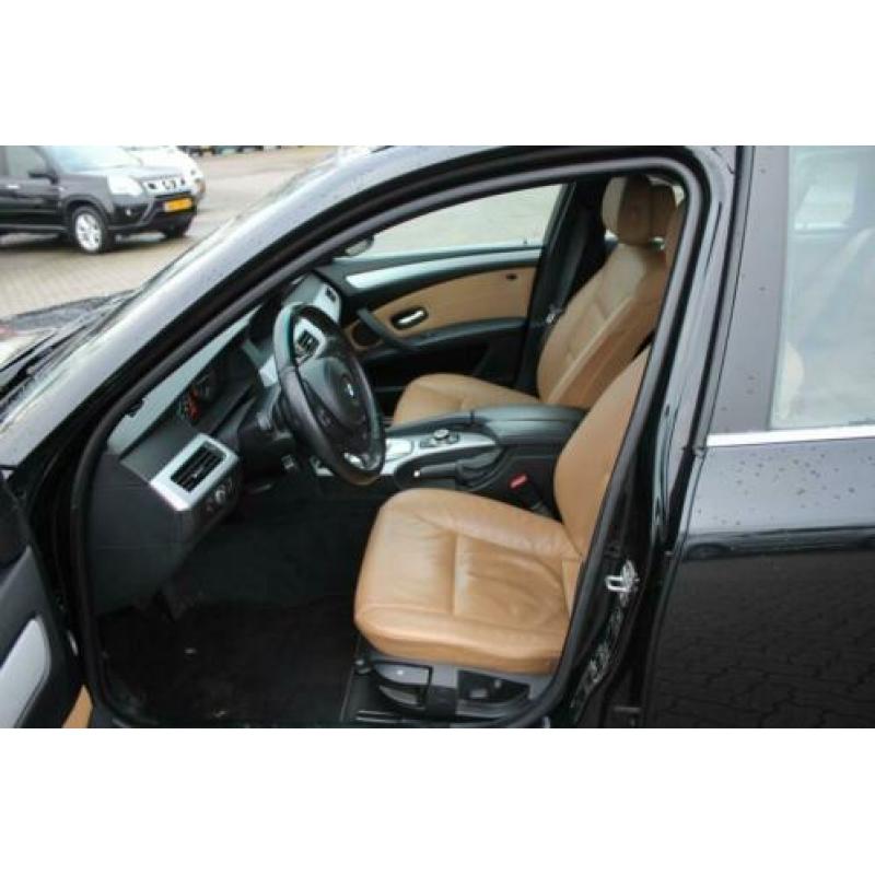 BMW 5 Serie Touring 520d Corporate Lease Business Line Editi