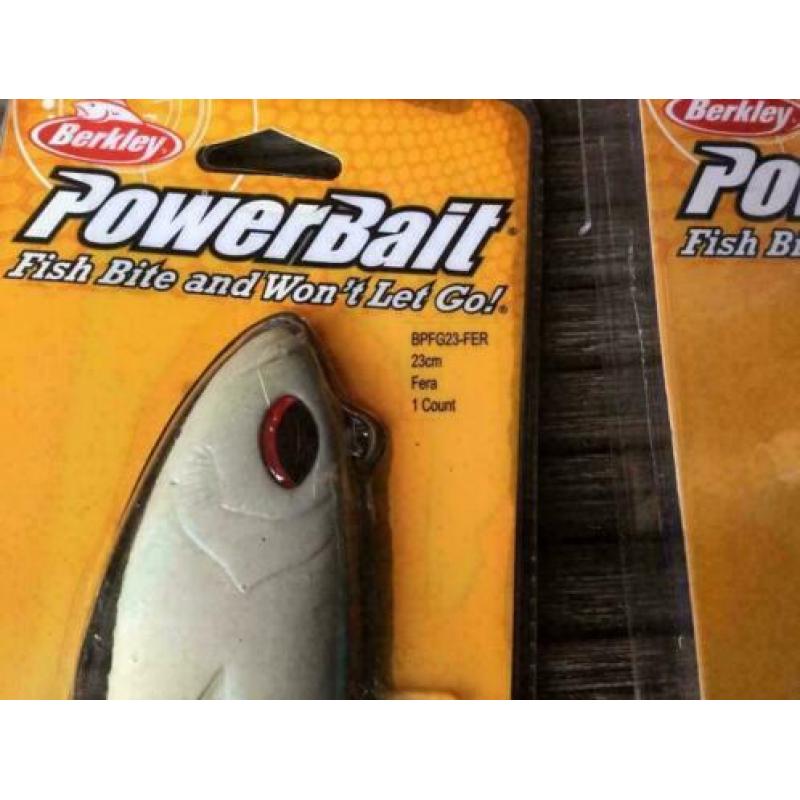 powerbait prerigged flat giant bey een lengte van 23 cm nieu