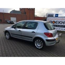 Peugeot 307 1.6 16V 5DRS 2003 Grijs APK Trekhaak