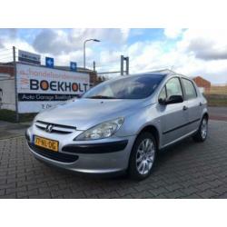 Peugeot 307 1.6 16V 5DRS 2003 Grijs APK Trekhaak