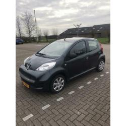 Peugeot 107 1.0 12V 5DR 2009 Grijs