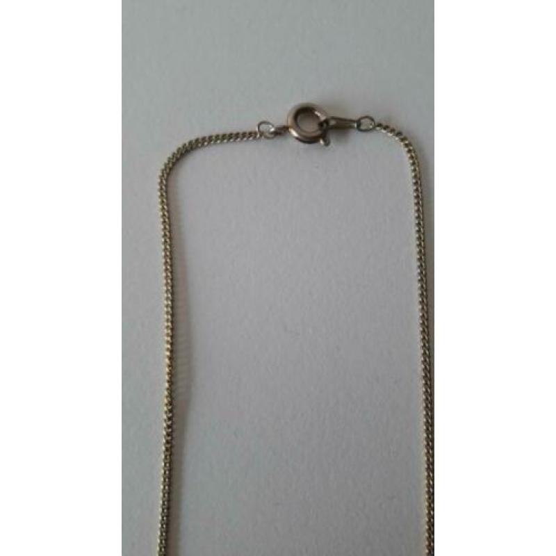 leuke goudkleurige ketting incl rozenhanger