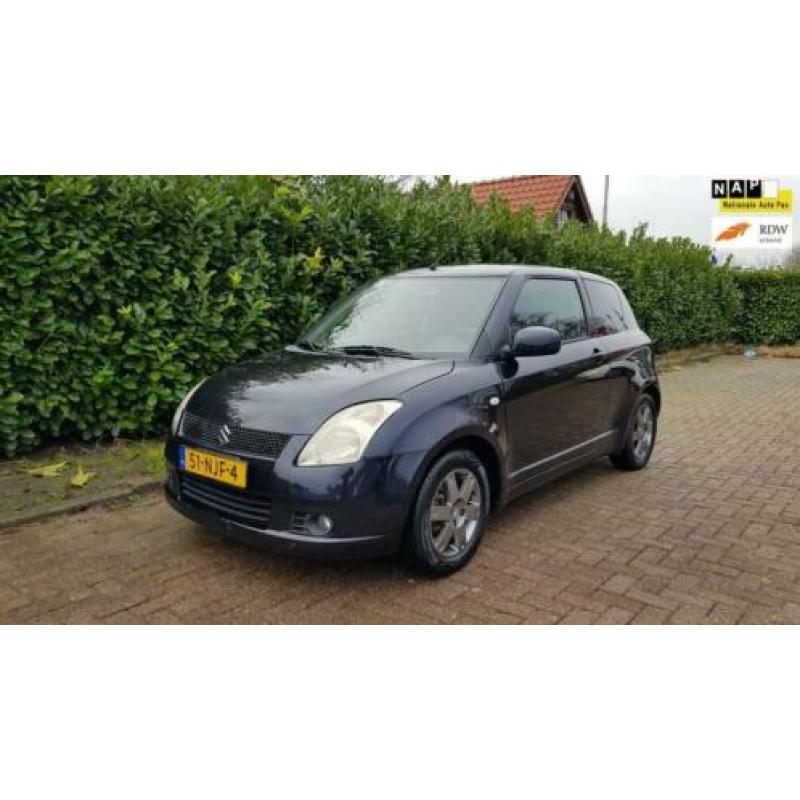 Suzuki Swift 1.5 Exclusive Navigatie Airco 160dkm Keyless En