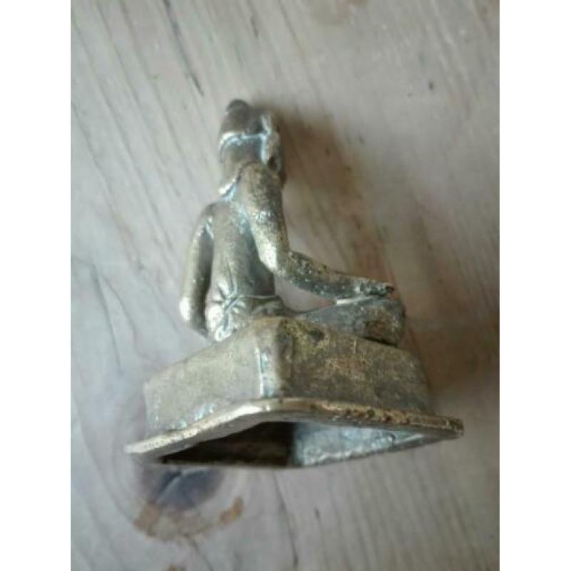 Oud Koperen beeldje 7 cm x 4 cm € 7.50