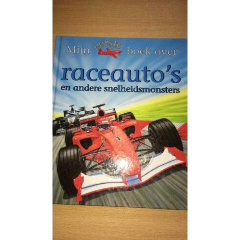 Boek over race-auto’s en andere snelle voertuigen