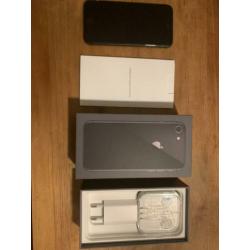 iPhone8 64GB zwart