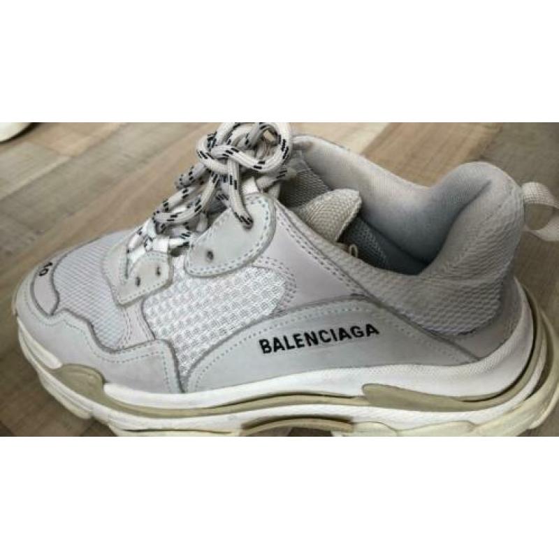 Balenciaga Maat40