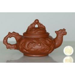 YIXING TREKPOTJE terracotta China draken