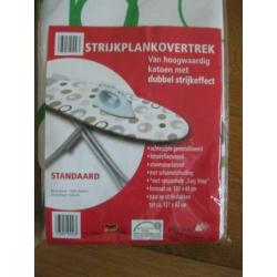 2 hoezen voor strijkplank a € 2,00