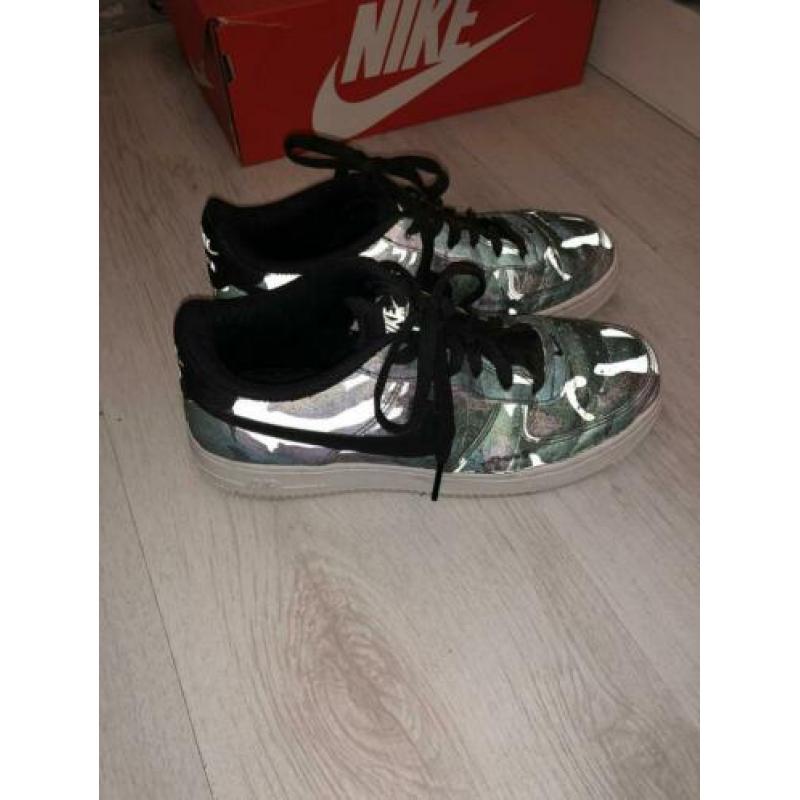 Nike schoenen ZGAN 38