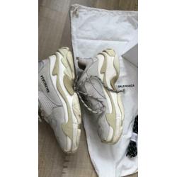 Balenciaga Maat40