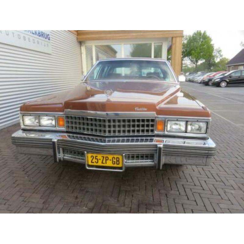 Cadillac Fleetwood 6 CB 69 Brougham (bj 1978, automaat)