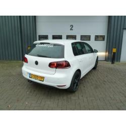 Volkswagen GOLF 1.4 TSI Highline 160PK Navi Pdc