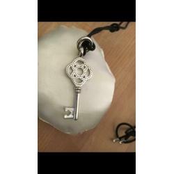 Nieuwe Ti-Sento ketting met sleutel hanger