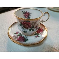 Elisabethan fine bone China england