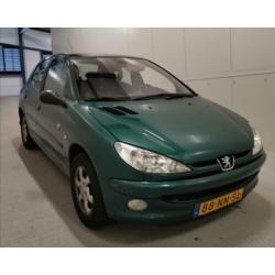 Peugeot 206 1.6-16V Roland Garros /PANO DAK/AIRCO/CLIMA/LEER