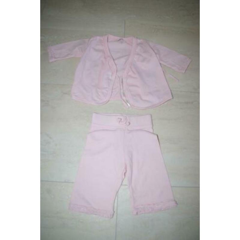 Pakketje babykleding maat 56/68