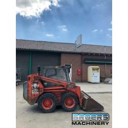 Thomas T133S Schranklader , compactlader Kubota 4 cilinder