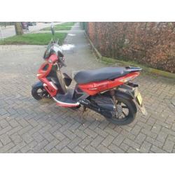 Kymco Super 8 Brom 4 Takt Rood! 1e Eigenaar!