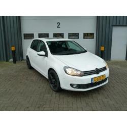 Volkswagen GOLF 1.4 TSI Highline 160PK Navi Pdc