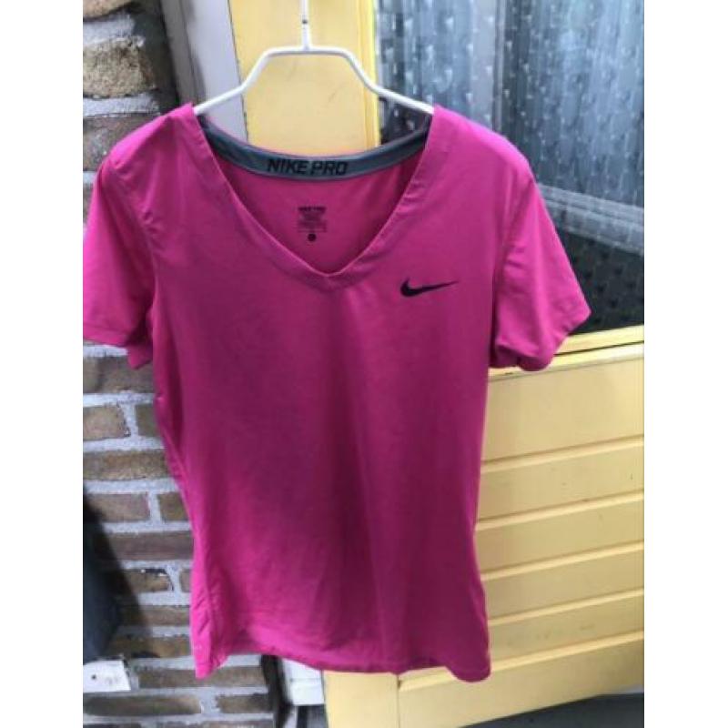 Nieuw Nike maat L T-shirt