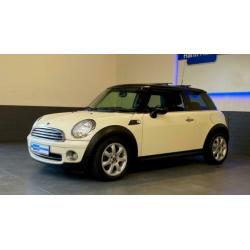 Mini Mini 1.6 Cooper 120pk airco/pano/leer