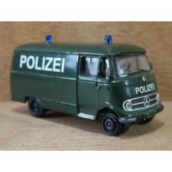 SCHUCO 1:87, MB L-319 " POLIZEI ", Zie Foto`s