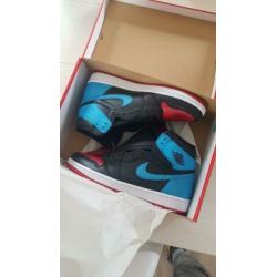 Nike air Jordan UNC Chicago maat 42,5