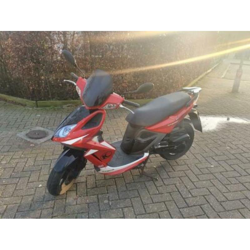 Kymco Super 8 Brom 4 Takt Rood! 1e Eigenaar!