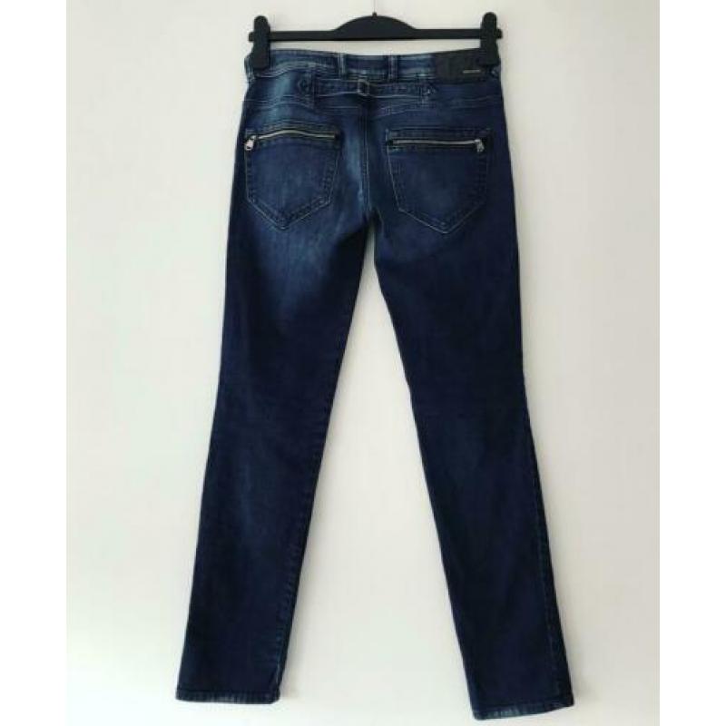 Diesel denim jeans W27