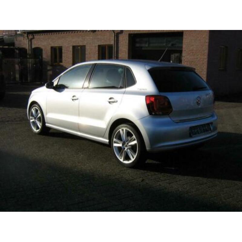 VOLKSWAGEN Polo 1.2 TSI 105PK 5D Highline