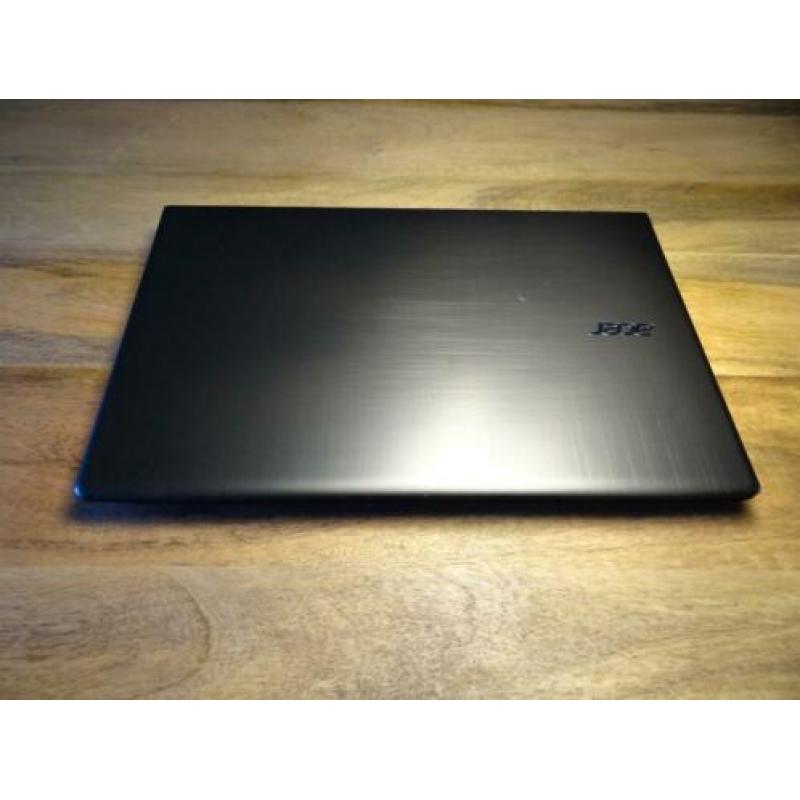 Acer Aspire E5-575G (FullHD / i5-6200U / 2,3GHz / 8GB / SSD)