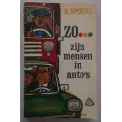 partij diverse oude vintage autoboeken