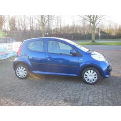 Peugeot 107 1.0-12V XS AIRCO 5-DEURS NETTE VERZORGDE AUTO