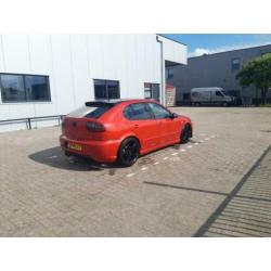 Seat Leon 1.8 20VT 132KW 2004 Rood