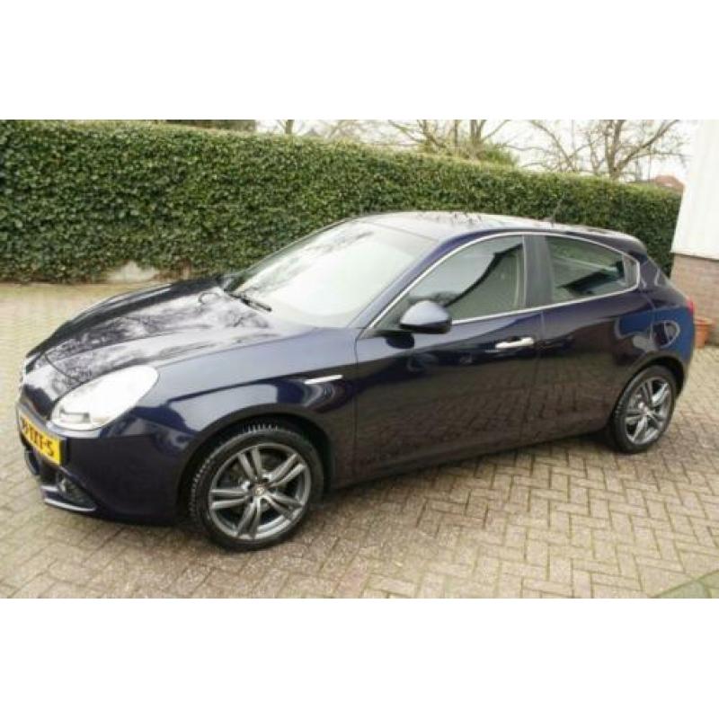 Alfa Romeo Giulietta 1.4T 170PK CLIMAT/CRUISE/NAVI/D.N.A.