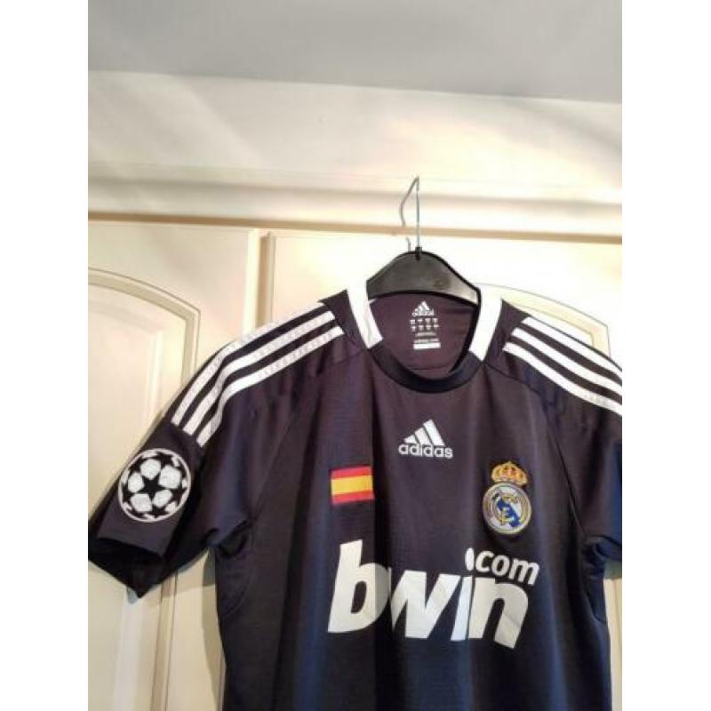 Shirtje van Real Madrid, Adidas maat 164