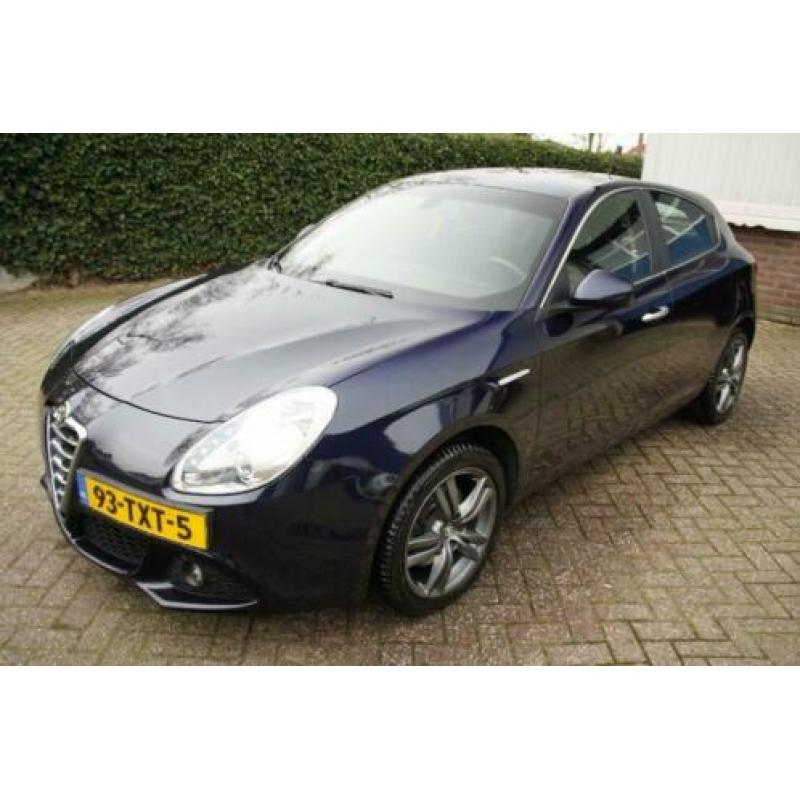 Alfa Romeo Giulietta 1.4T 170PK CLIMAT/CRUISE/NAVI/D.N.A.