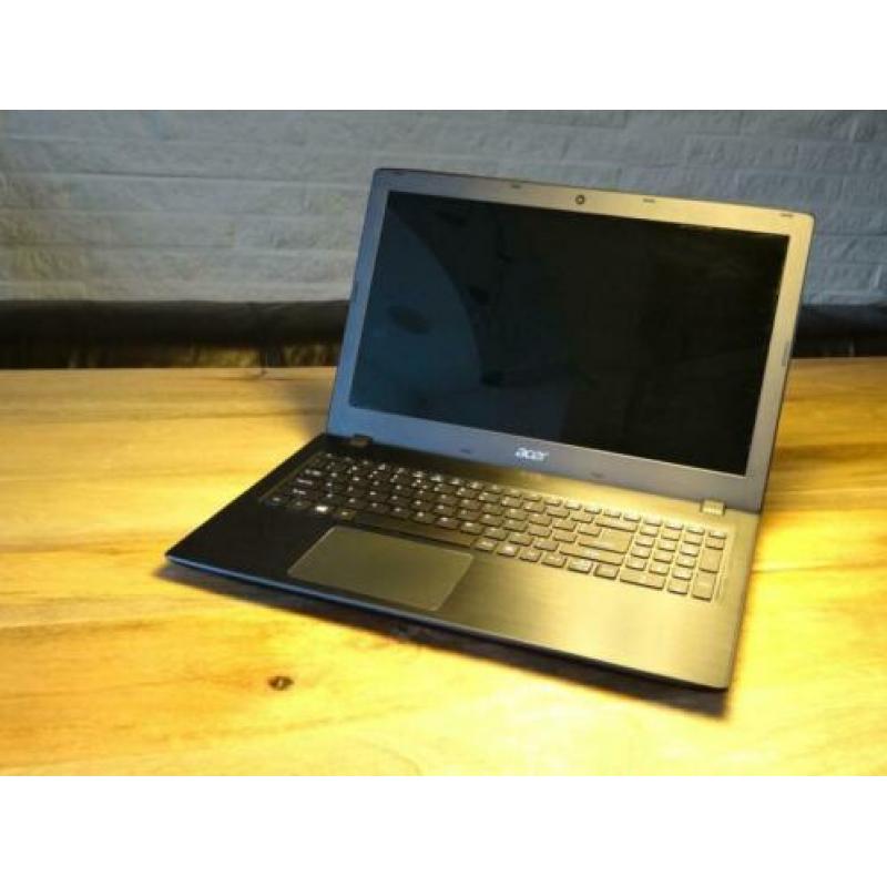 Acer Aspire E5-575G (FullHD / i5-6200U / 2,3GHz / 8GB / SSD)